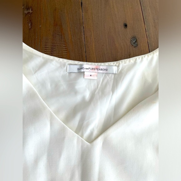 Diane Von Frustenberg Bevin dress in white - Picture 6 of 6